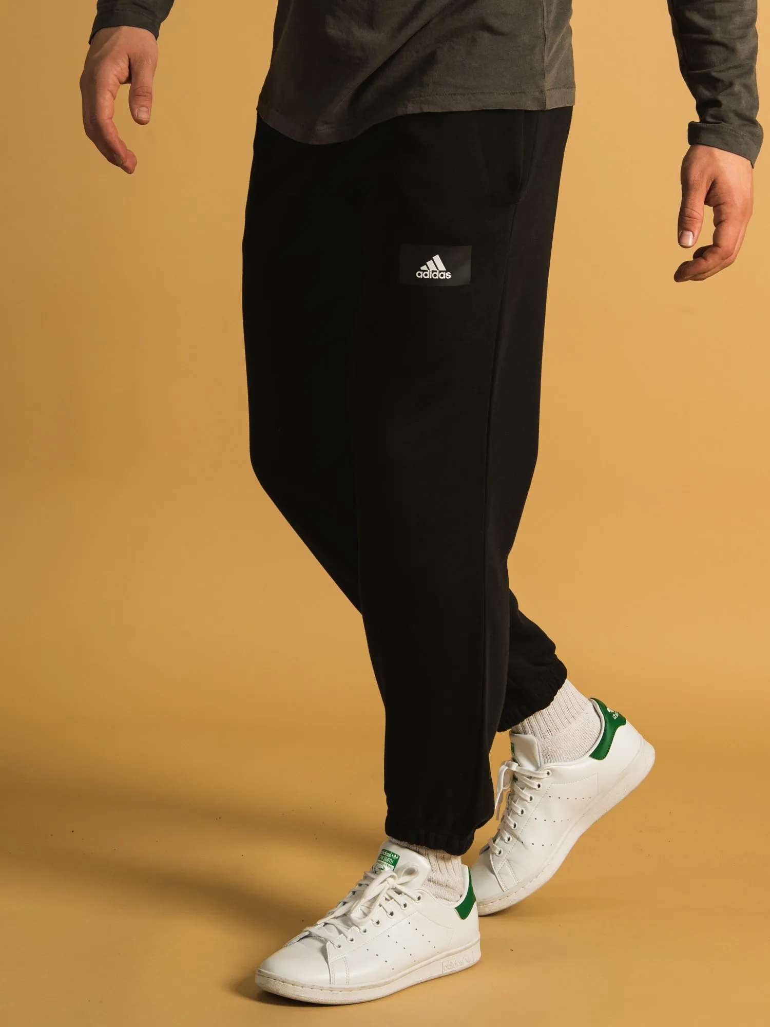 ADIDAS FAV SWEATPANTS - CLEARANCE