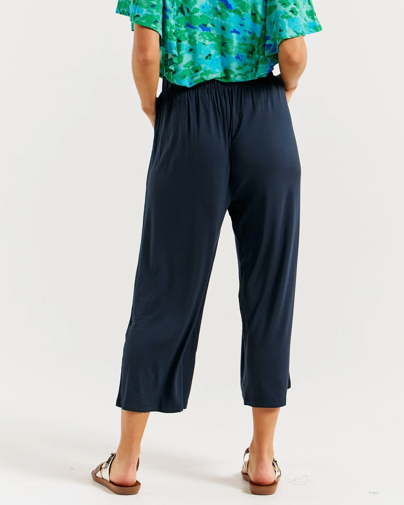 Betty Basics Athena Cropped Pant - Petrol