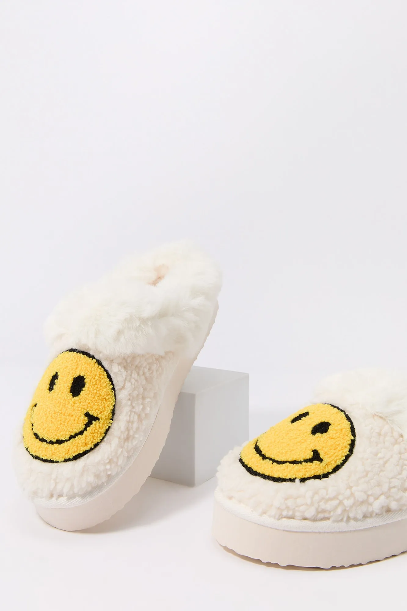 Faux Fur Collared Happy Face Slipper