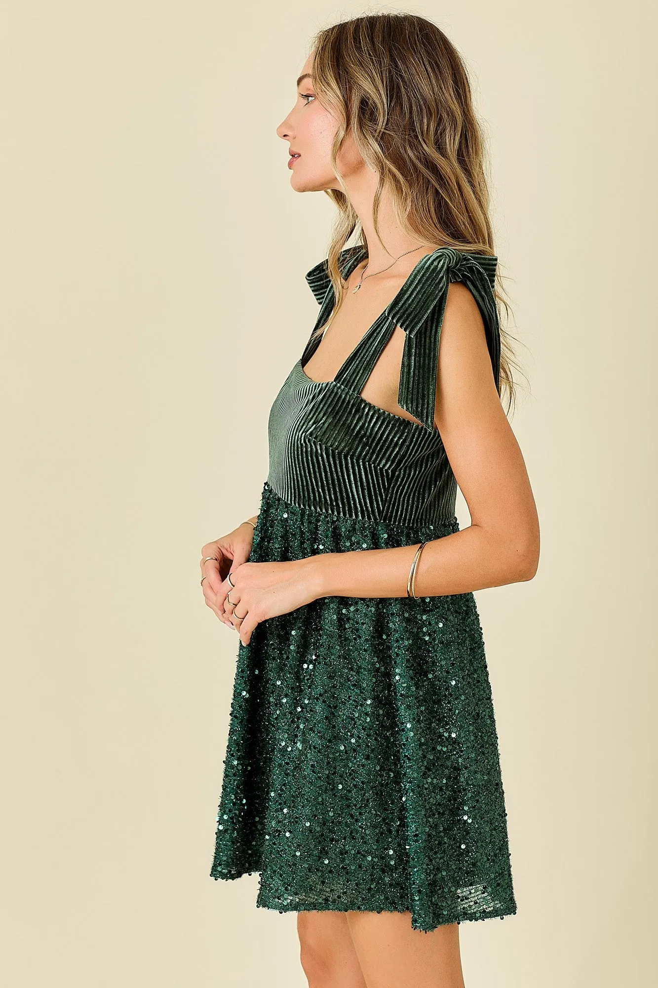 Green Velvet Sequin Holiday Babydoll Tie Shoulder Cocktail Party Dress