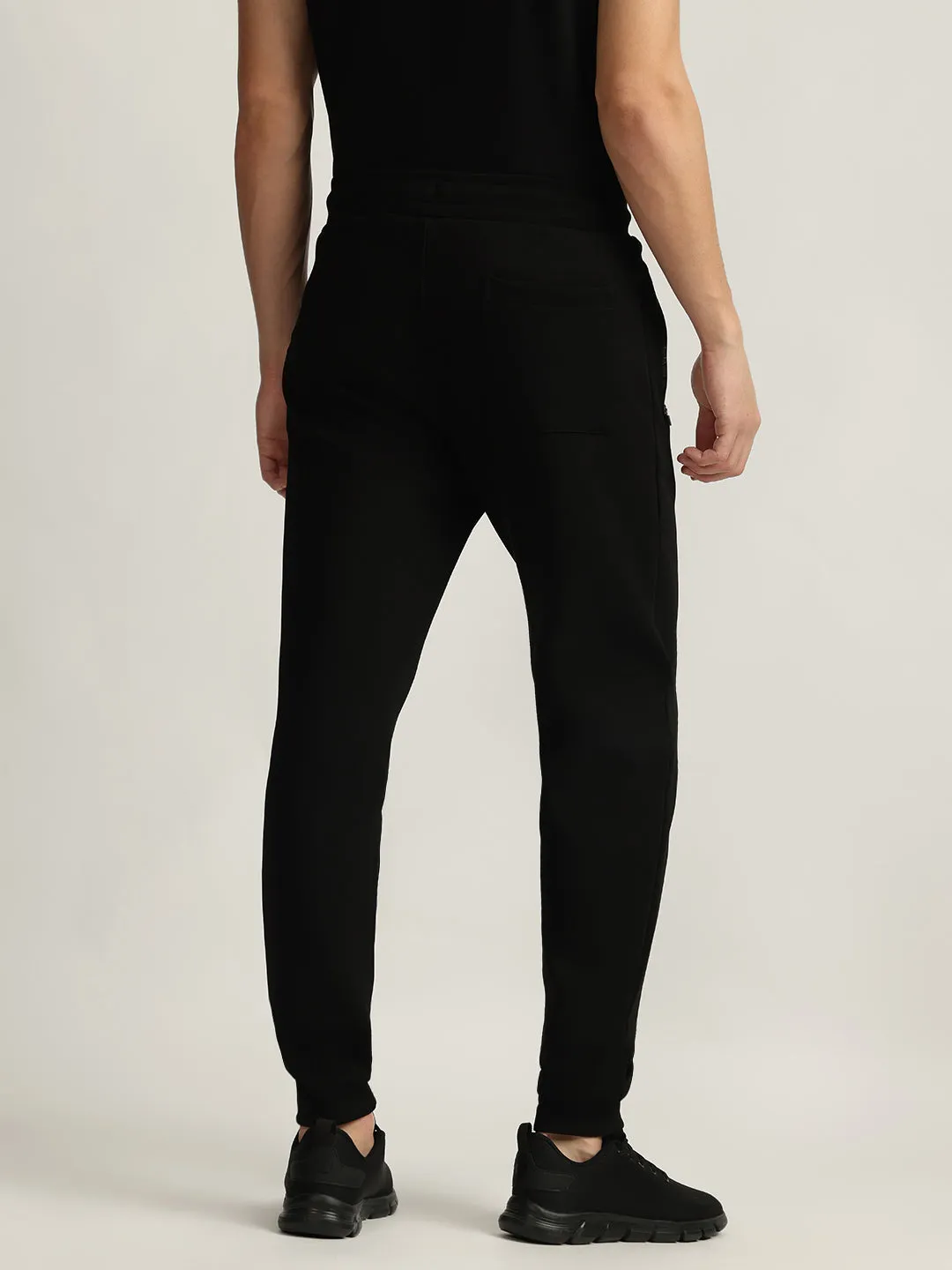 Iconic Men Black Solid Regular Fit Joggers Style Sweatpant