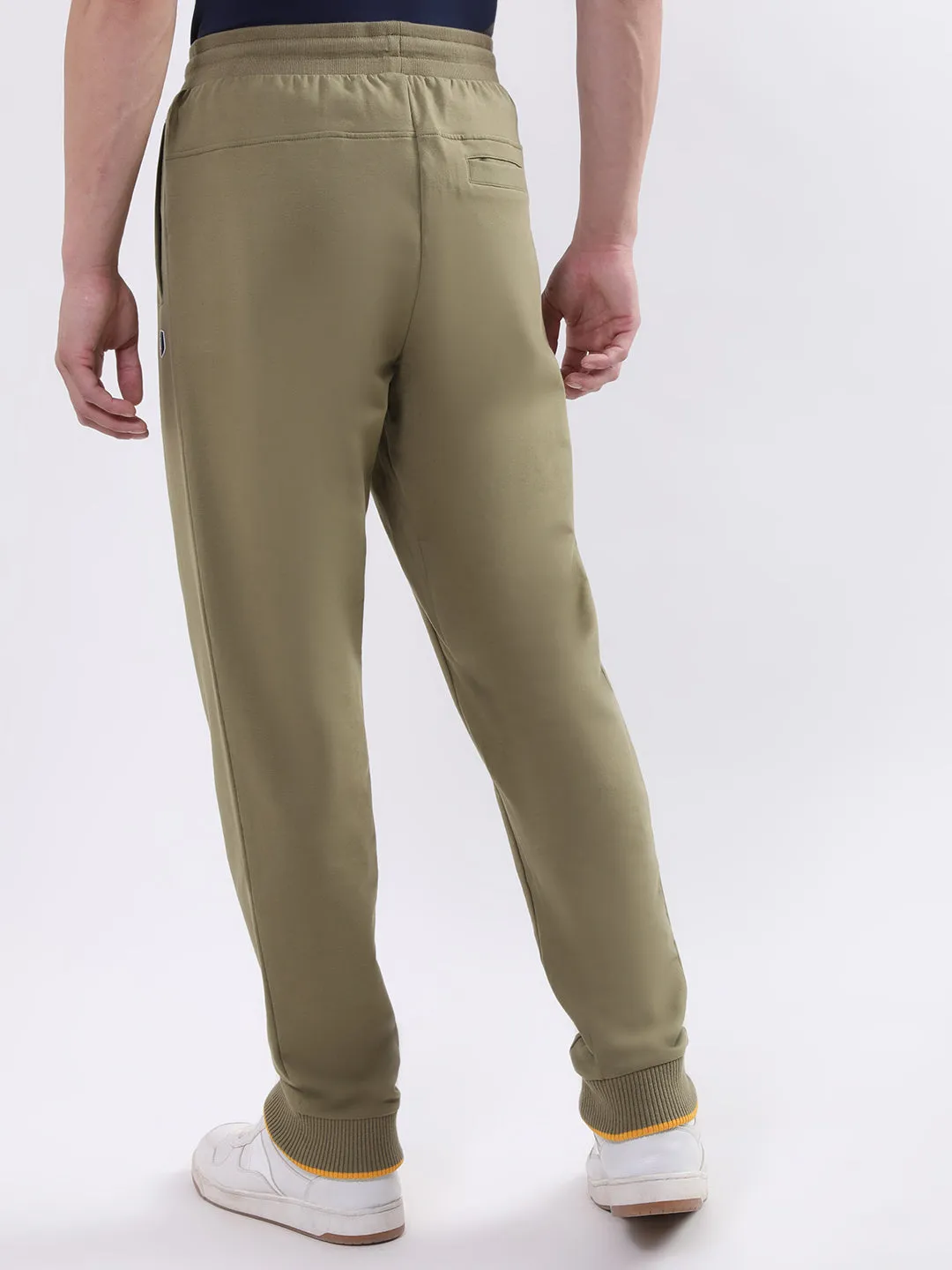 Iconic Men Olive Solid Regular Fit Sweatpant