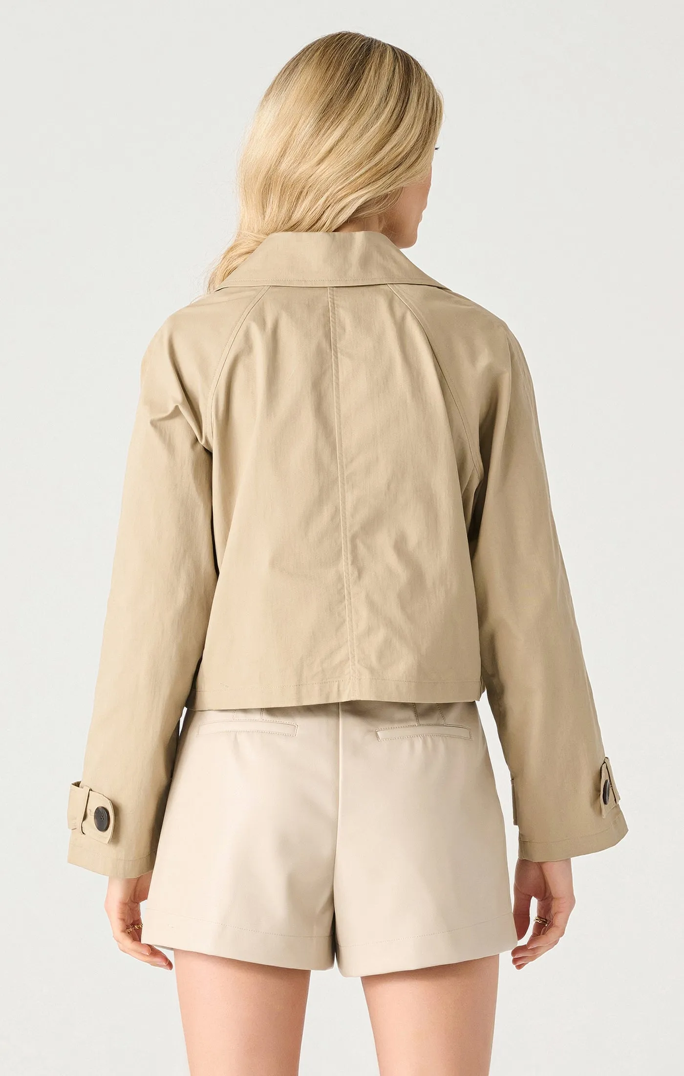 Longsleeve Cropped Trench Coat in Beige