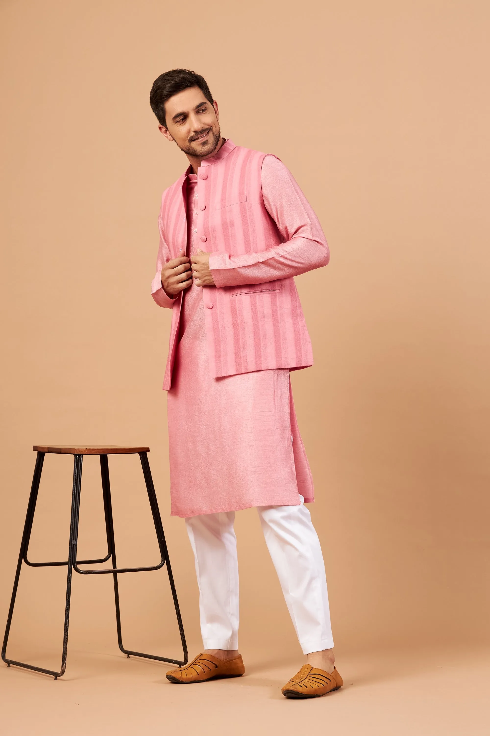 Men's Pink Color Nehru Jacket With Kurta Pant Set - Hilo Design