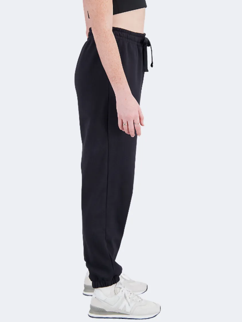 New Balance Essential Stacked Women Lifestyle Pant Black