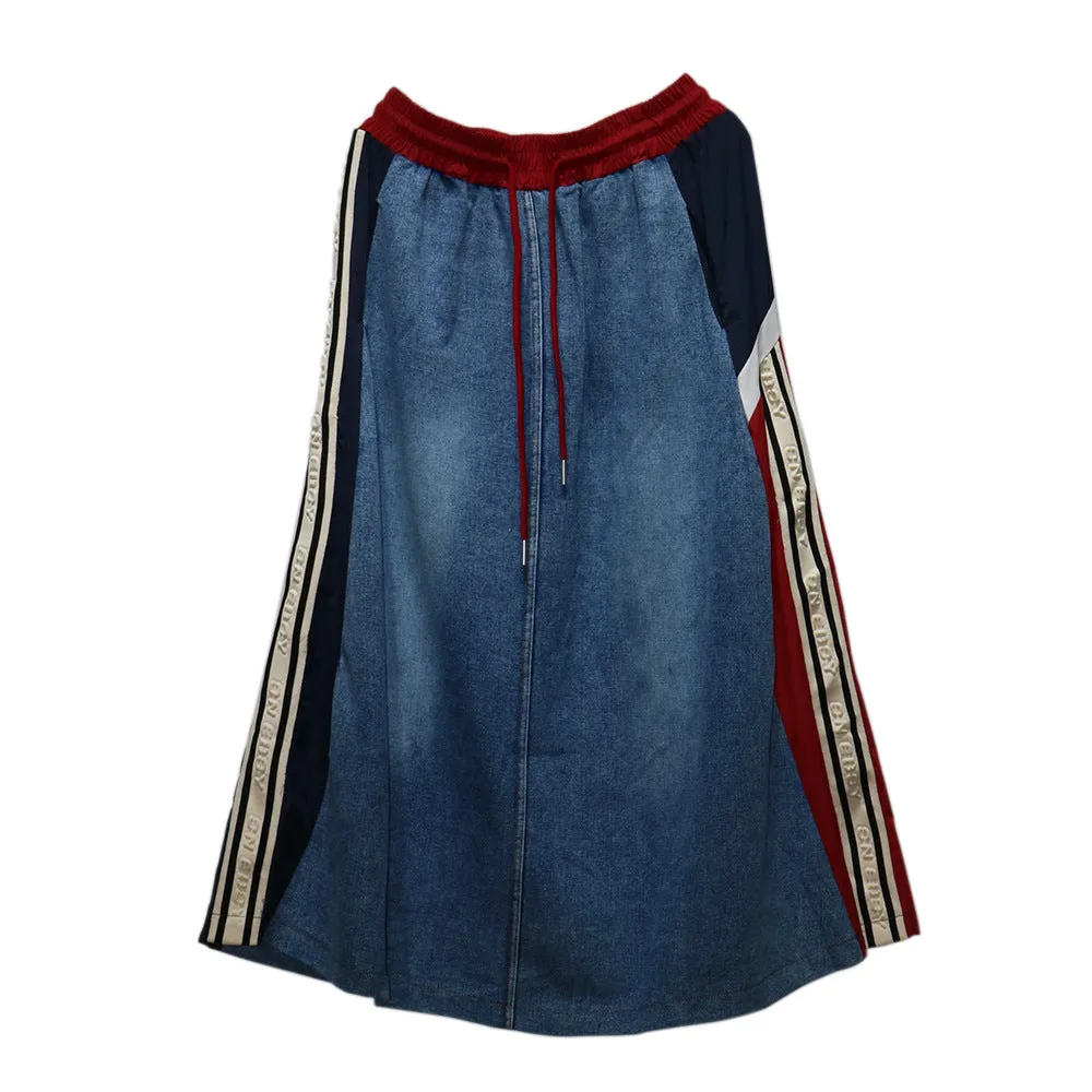 Pre Order: Contrasting Splicing Loose Casual A-Line Denim Skirt