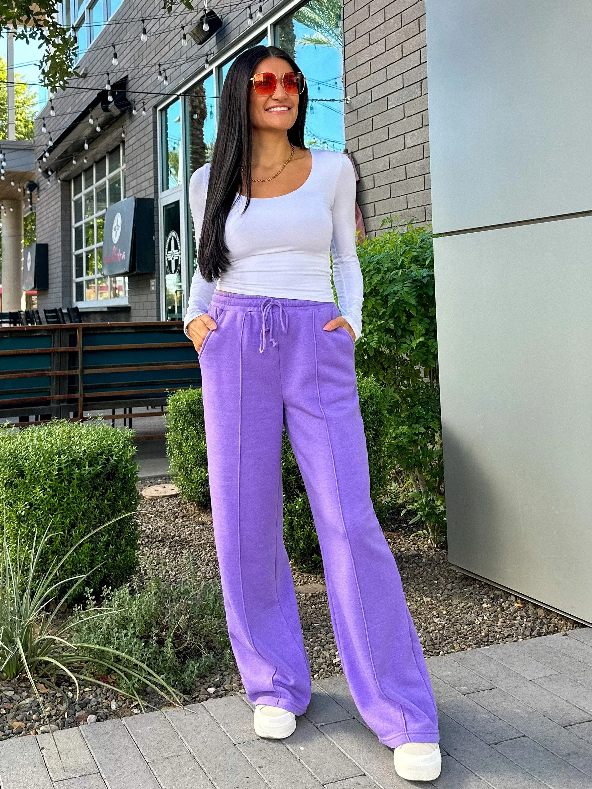 Relaxed Wide Leg Sweatpants - Lavender