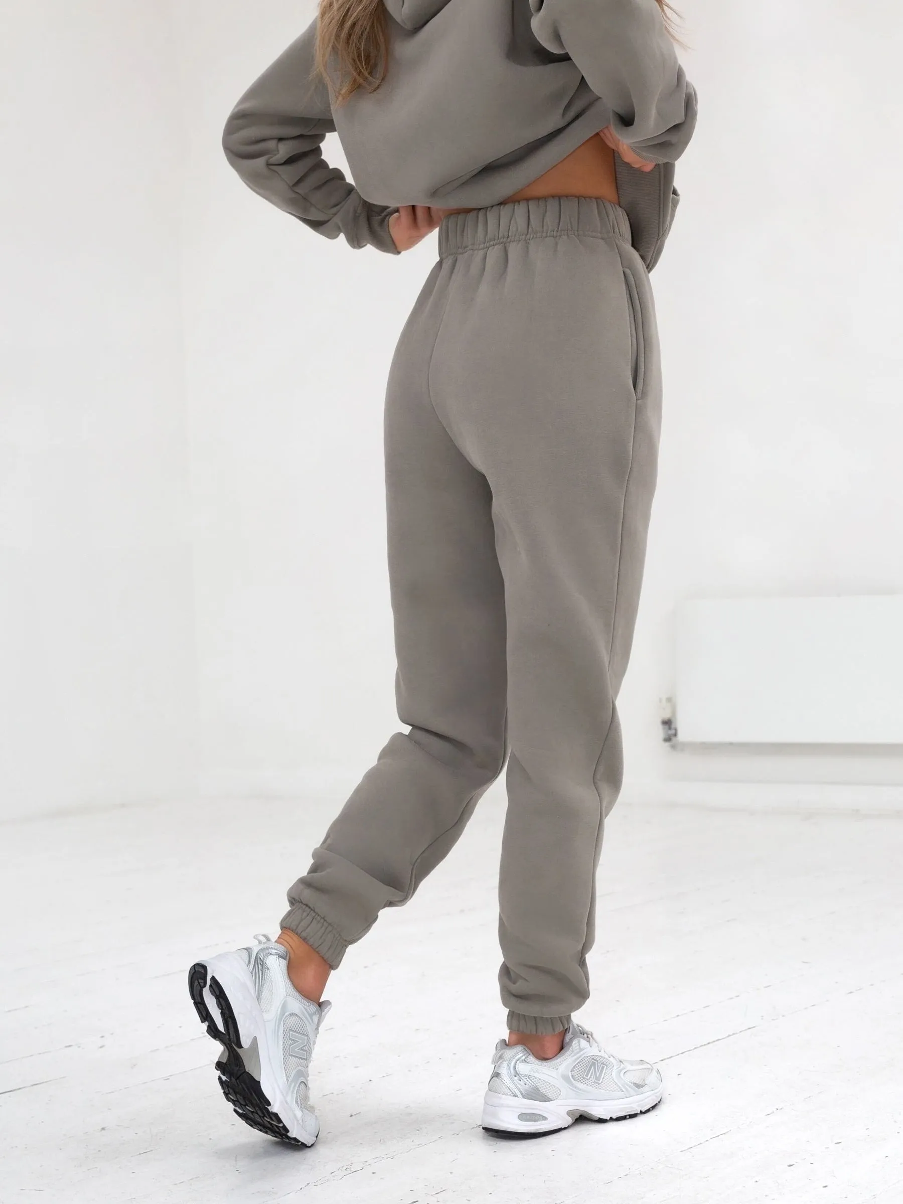 Series Sweatpants - Stone Grey